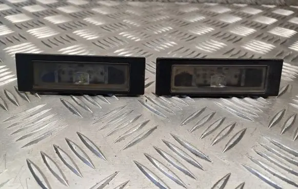 BMW 1 E81 E87 Number plate light 7193294