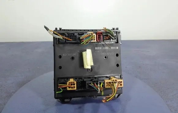 Seat Ibiza III (6L) Comfort/convenience module 6Q1937049C