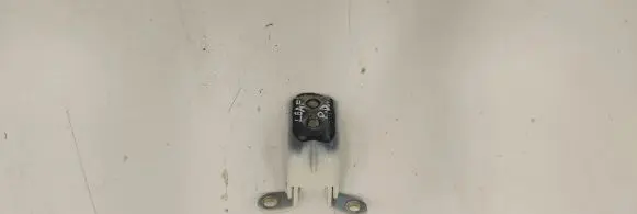 Nissan Leaf II (ZE1) Front door upper hinge