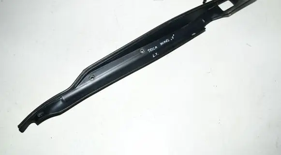 Tesla Model S Other trunk/boot trim element 6007576-00