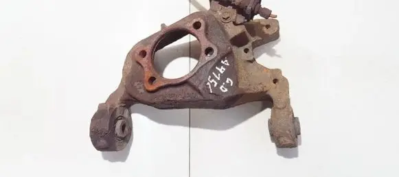 Rear wheel hub