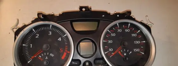 Renault Megane II Speedometer (instrument cluster) 8200408800