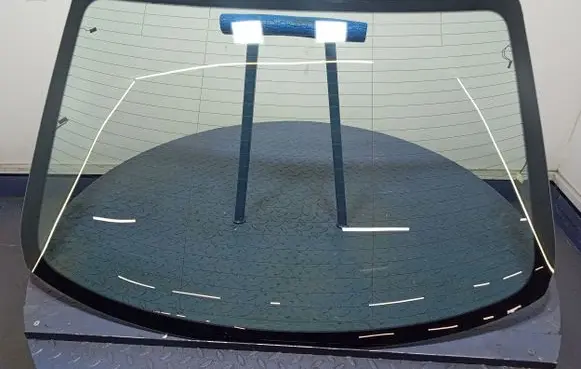Volkswagen Jetta VI Rear windscreen/windshield window 5C6845051A