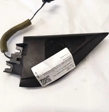 Volkswagen PASSAT B7 Front door speaker 3C8035411