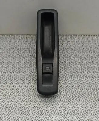 Renault Megane III Electric window control switch 829500004R 00254250