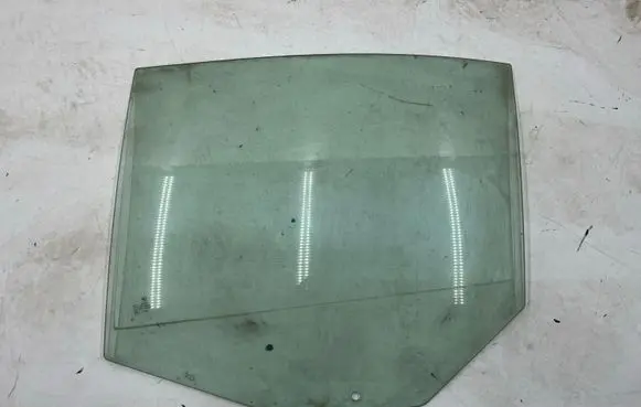 BMW 5 E60 E61 Front door window glass four-door 43R00049
