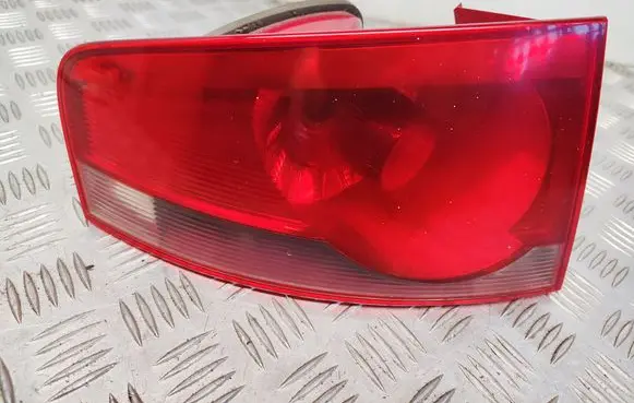 Seat Altea Rear/tail lights 5P8945095