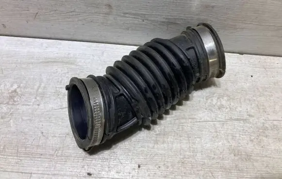 Nissan Micra K14 Air intake hose/pipe 111237ps