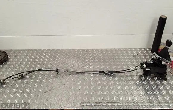 Ford Fiesta Gear shifter/selector c1br7c453akd