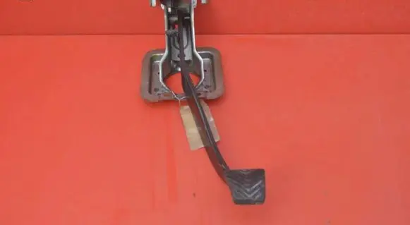 Mitsubishi Lancer Accelerator throttle pedal