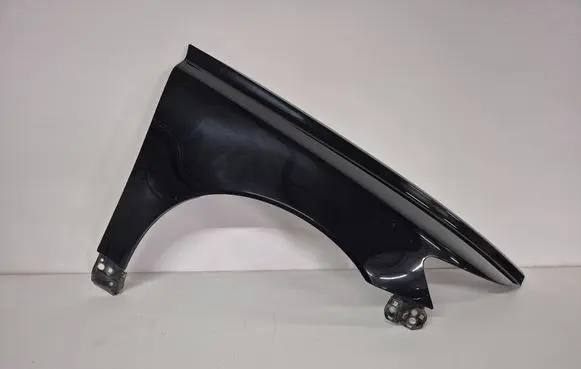 Volvo V50 Fender 