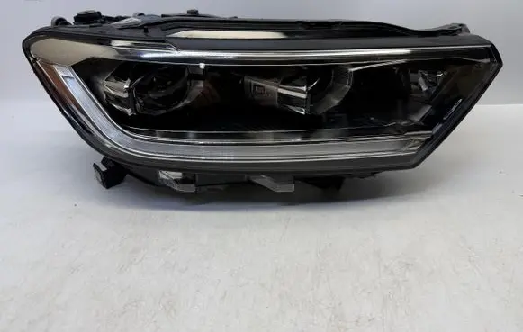 Volkswagen T-Roc Headlight/headlamp 2GA941036AT