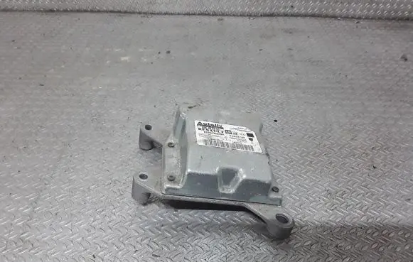 Opel Vivaro Airbag control unit/module 93854786 8200435339A