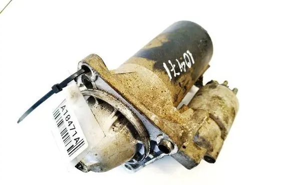 Opel Zafira B Starter motor S0186