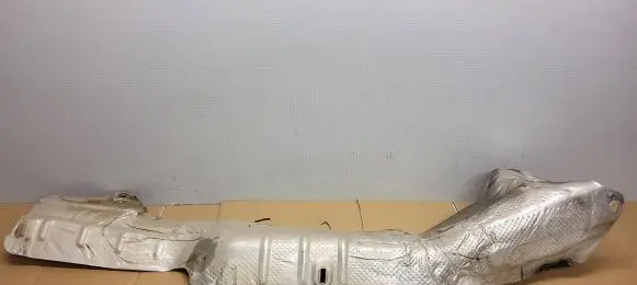 Jeep Grand Cherokee Heat shield in engine bay 68038805AE