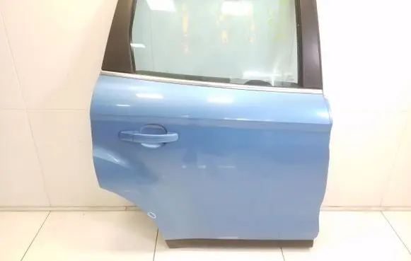 Ford Kuga I Rear door