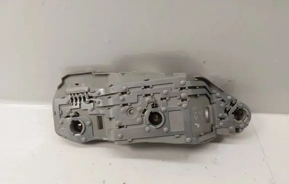 Toyota Corolla Verso AR10 Tail light bulb cover holder 815550F050