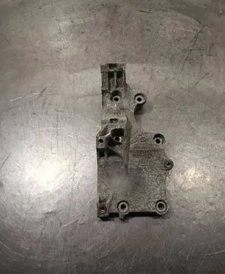 Audi A3 S3 8P Generator/alternator bracket R03G903143F