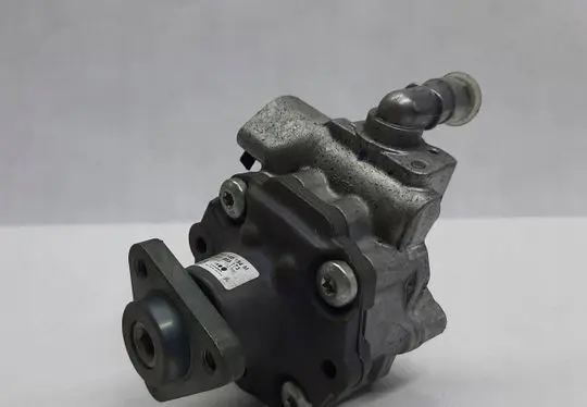 Audi A4 S4 B8 8K Power steering pump 8K0145154M