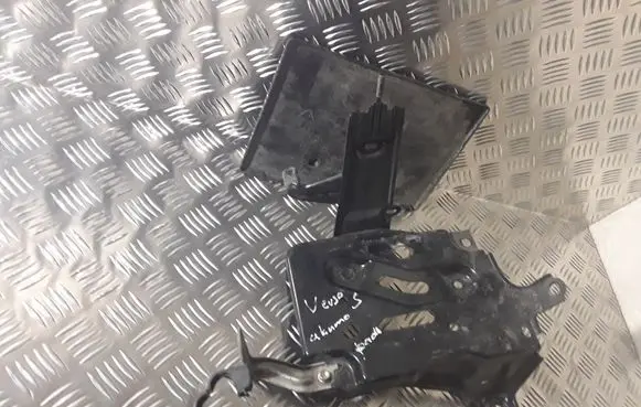 Toyota Verso-S Battery tray 