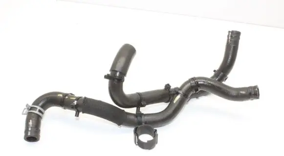 Volvo XC40 Engine coolant pipe/hose 32138788