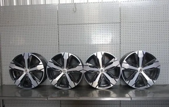 Peugeot 3008 II R18 alloy rim 9811635077