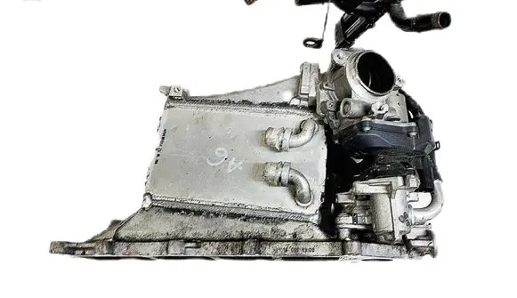Audi A6 S6 C7 4G Throttle valve 04L128637E