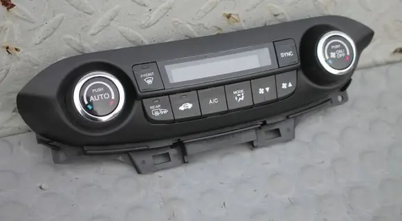 Honda CR-V Climate control unit 79600
