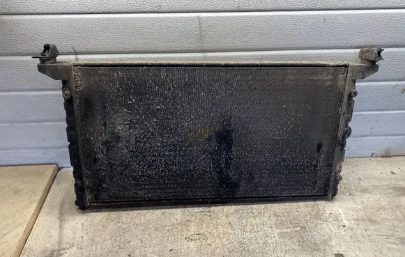 Audi A6 S6 C5 4B Coolant radiator