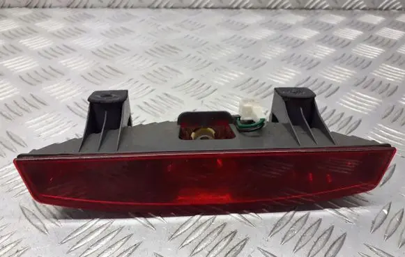KIA Rio Third/center stoplight 92750-1G2