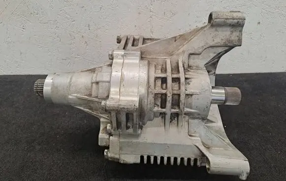 Volkswagen Transporter - Caravelle T5 Gearbox transfer box case 02H409053