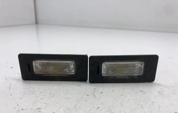 Audi A4 S4 B8 8K Number plate light 8T0943021