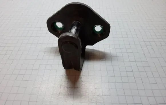 Volkswagen Transporter - Caravelle T5 Sliding door lock loop/hook striker 0411107