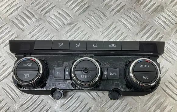 Skoda Octavia Mk3 (5E) Climate control unit 5E0907044E
