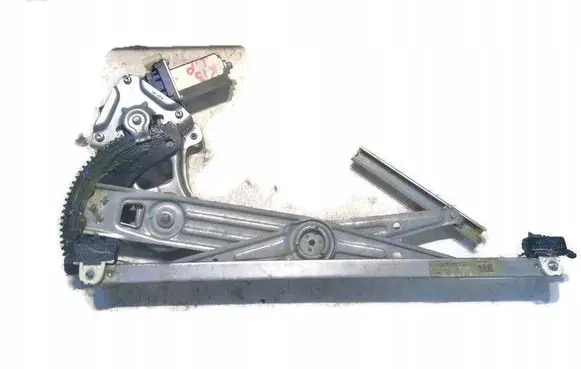 Nissan Micra Front door manual window regulator 827311HB0A