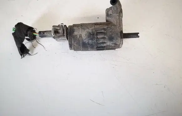 Ford Ka Windscreen/windshield washer pump 71740942