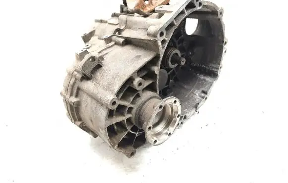 Volkswagen PASSAT CC Manual 6 speed gearbox NGD
