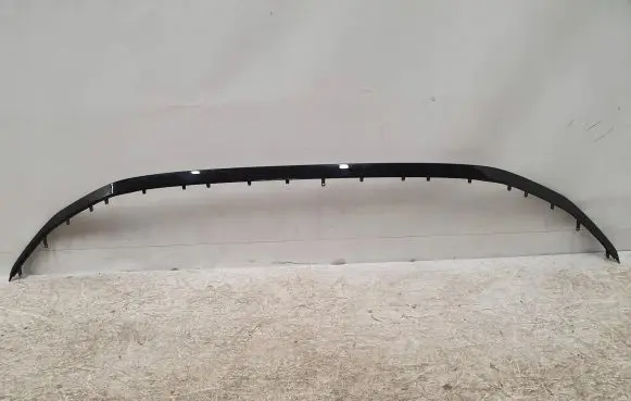 Audi Q8 Front bumper splitter molding