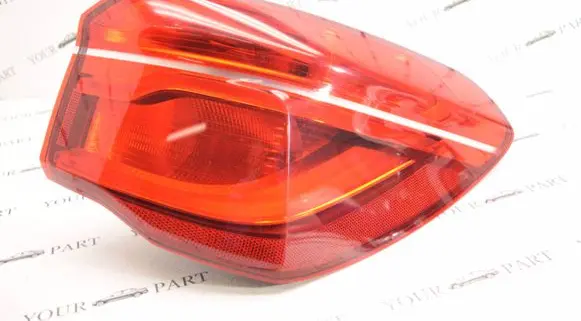 BMW X1 F48 F49 Rear/tail lights 7350718
