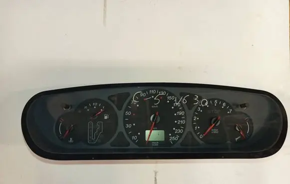 Citroen C5 Speedometer (instrument cluster) 9632895080