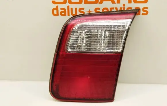 Subaru Forester SF Tailgate rear/tail lights 22620697