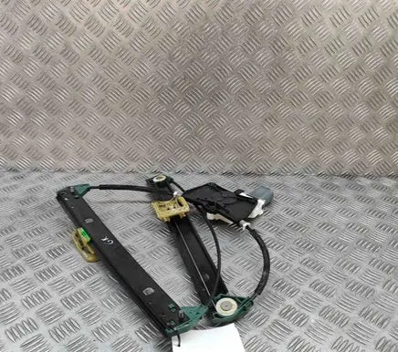 Porsche Cayenne (9Y0 9Y3) Rear door window regulator with motor 9Y0839461