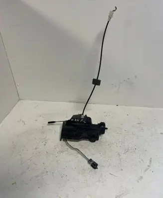 Mercedes-Benz A W168 Front door lock A1687202235