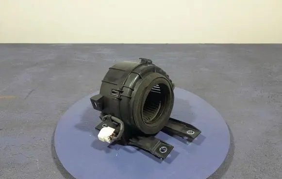 Suzuki Swace Heater fan/blower G923047050