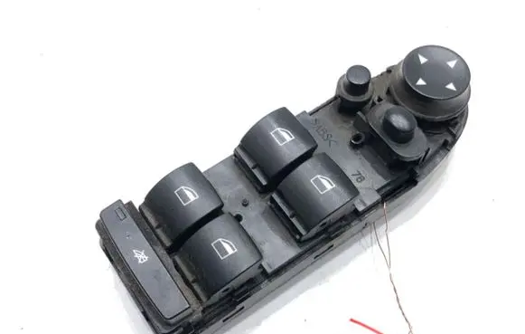 BMW 5 E60 E61 Electric window control switch 9122111