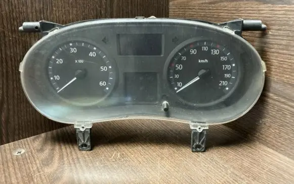 Nissan Primastar Speedometer (instrument cluster) P8200283194 P8200283194D