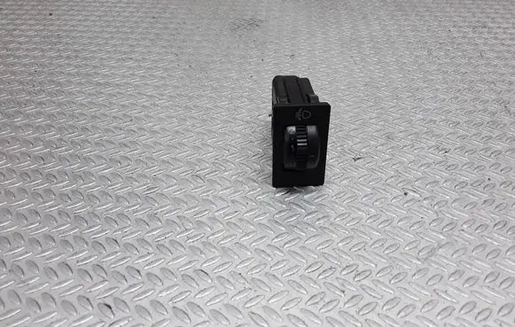 Headlight level height control switch