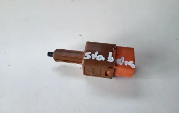 Nissan Pulsar Brake pedal sensor switch
