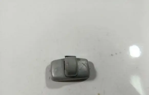 Audi A4 S4 B5 8D Sun visor clip/hook/bracket 443857562B
