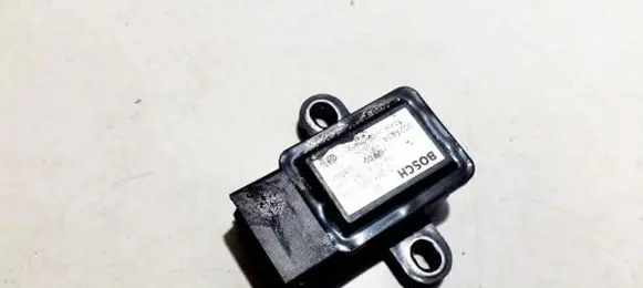 BMW 5 E39 ESP acceleration yaw rate sensor 0265005248 34.52-6753694